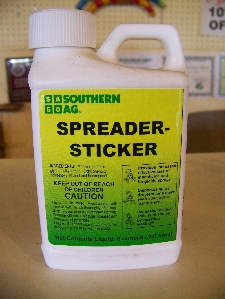 Spreader Sticker